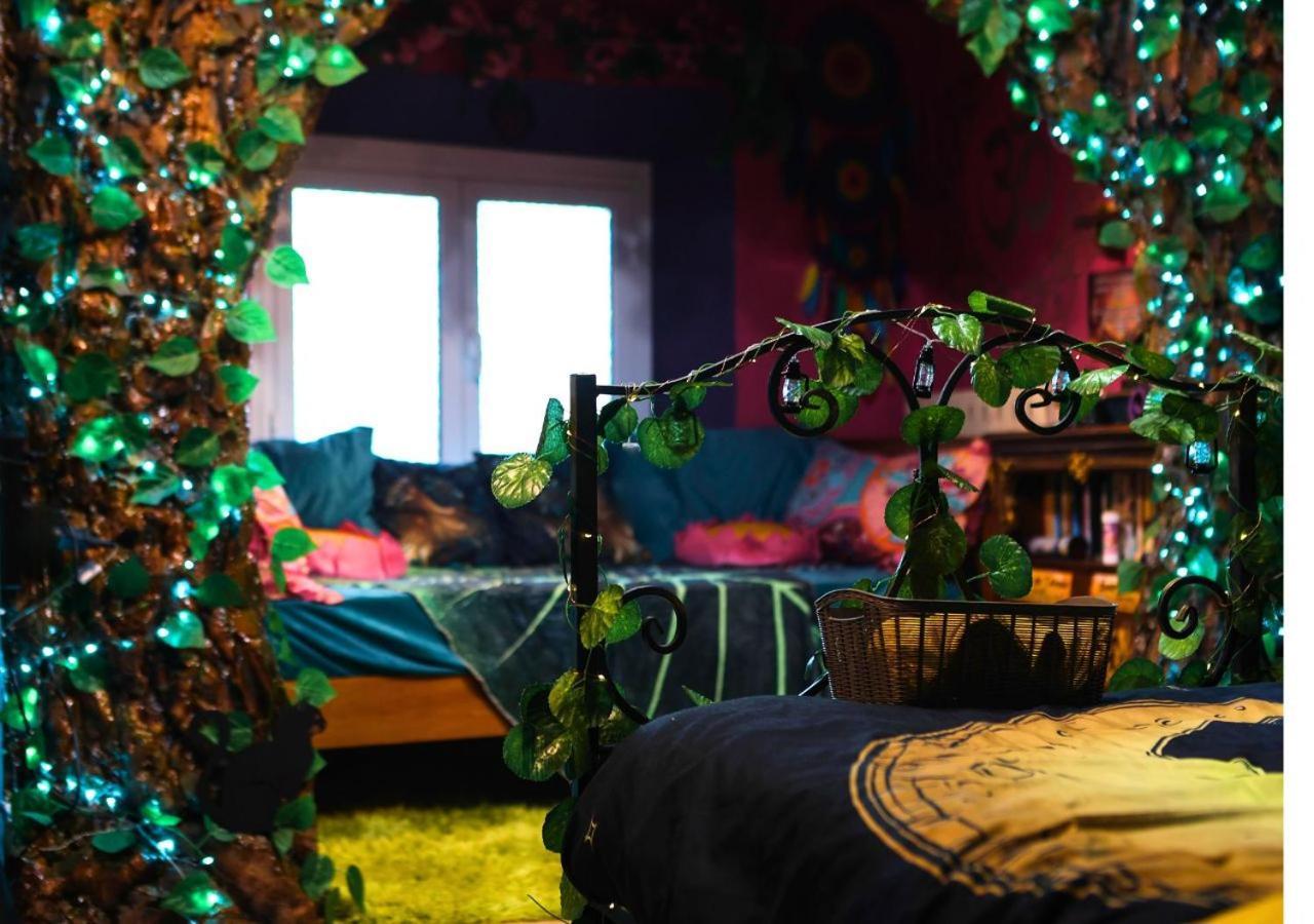 La Casa Di Strega Euphoria - Casa Vacanza Tra Arte E Magia Viterbo Exterior foto